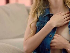 Mila Pelose - Porno @ CuloNudo.com