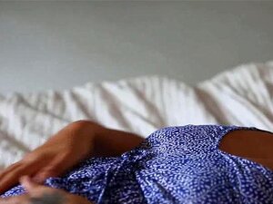 Gratuit Chzaturbate vidéos porno et des films de sexe à CouplesNus.com