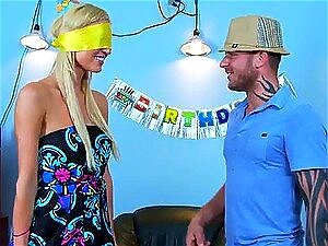 Surprise Big Cock - Porno @ CuloNudo.com