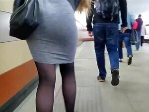 Gonna Grigia Sborra - Porno @ CuloNudo.com