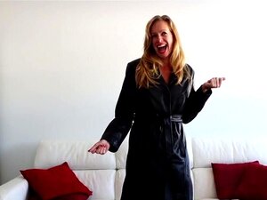 Milf Leather Pants - Porno @ CuloNudo.com