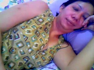 Cameriere Filippine - Porno @ CuloNudo.com