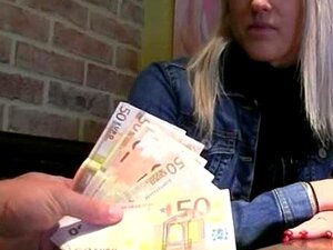 Garota Checa Que Beata Comeu E Jizzed Com Estranho Por Dinheiro Porn