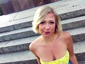 Bionda Rimorchiata In Disco - Porno @ CuloNudo.com