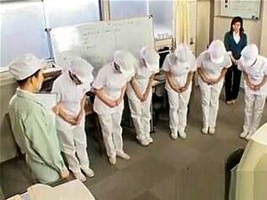 Enfermeiras Japonesas A Bater Punhetas Aos Pacientes, Porn
